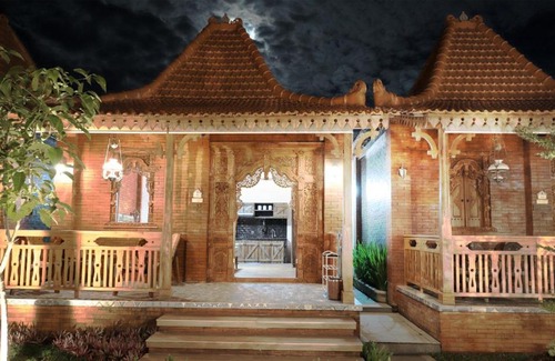 Jepara Hotel | Joglo Jawa Jepara
