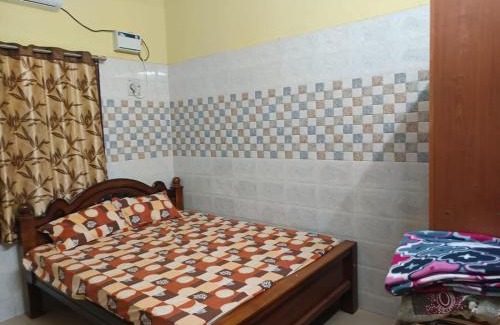 Tiruchendur House | Johan home stay AC