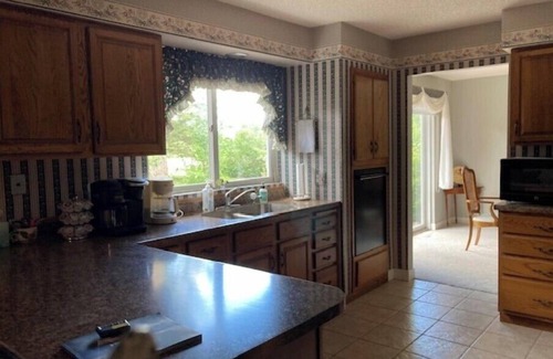 Litchfield House | John & Anne`s Place LLC
