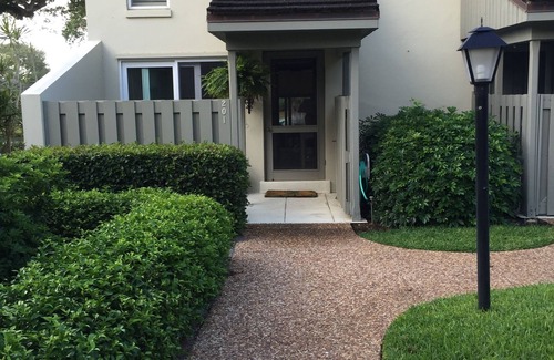 Johns Island House | John's Island South Village 2 Bedroom Townhome