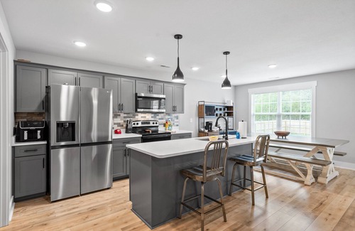 Clarksville House | John's Place 1365 Isaiah Drive