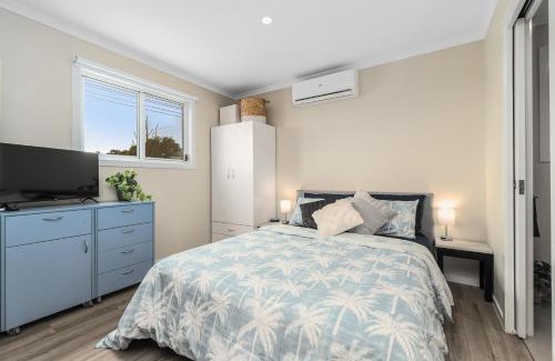 San Remo Apartment | John's Place San Remo Studio Couples Surfers Pets