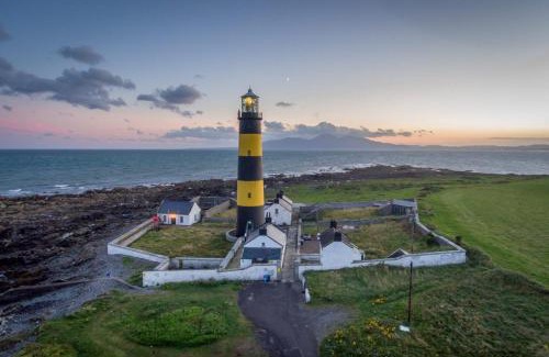 Downpatrick House | John's Point Lightkeeper's Houses, Downpatrick