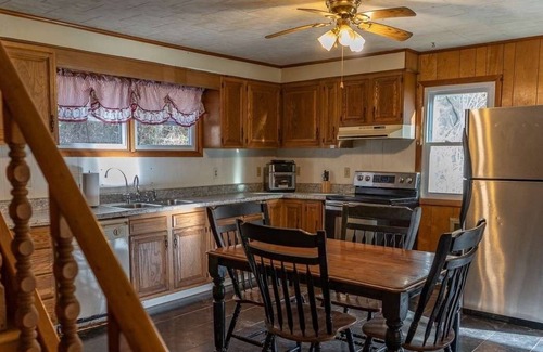 Hiawatha House | JOHN WAYNES GETAWAY