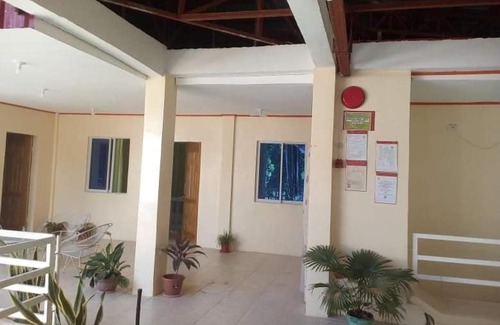 Barbaza Apartment | Johnny's Inn