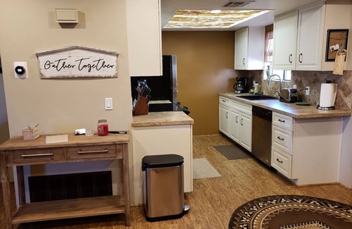 Oak Creek Condo | Johnny's Sedona Getaway - 2 Primary Suites 2 Bath