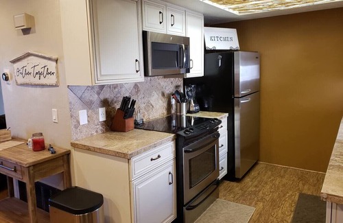 Oak Creek Condo | Johnny's Sedona Getaway - 2 Primary Suites 2 Bath