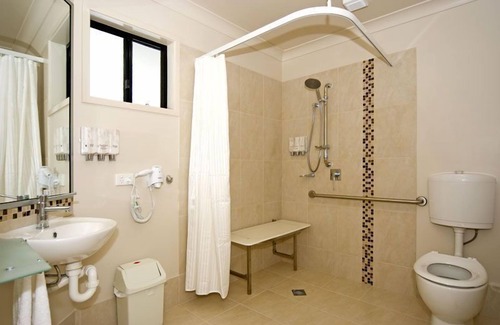 Hillcrest Hotel | Johnson Road Motel