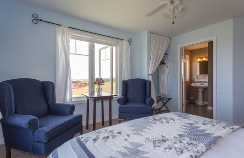 Hermanville Hotel | Johnson Shore Inn