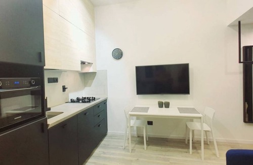 Castelletto House | JOIVY Heart of the city 1 bed Apt near Castle Belvedere