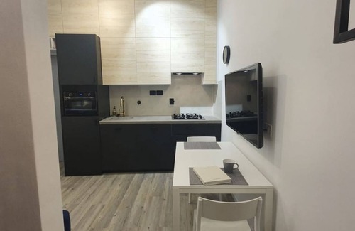 Castelletto House | JOIVY Heart of the city 1 bed Apt near Castle Belvedere