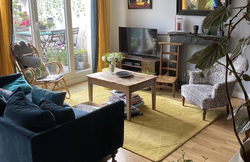 Saint-Nom-la-Breteche Apartment | Joli Appartement Dupleix au Calme