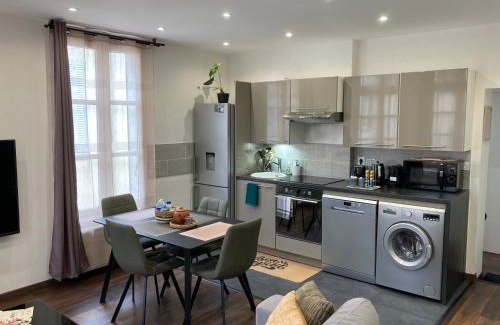 Sens Apartment | Joli appart F2, les 3 croissants, centre ville