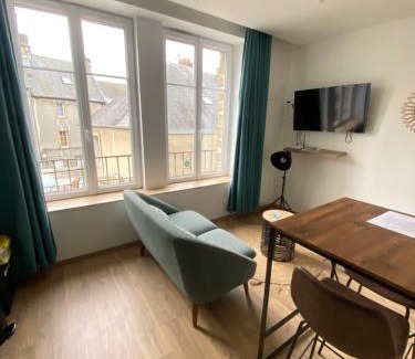 Coutances Apartment | Joli appartement F2 plein centre Coutances