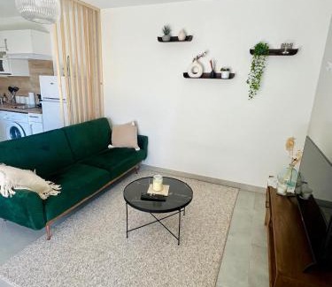 Serignan Apartment | Joli appartement lumineux et calme