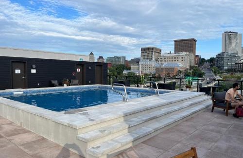 Saint-Roch Apartment | Joli condo en basse-ville - Parking gratuit 309357