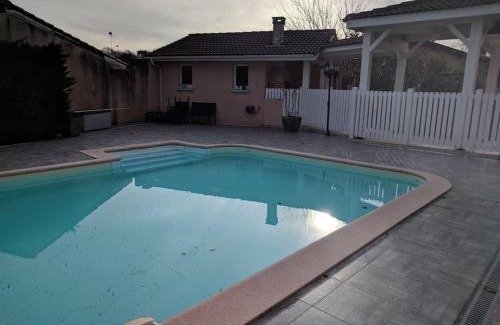 Mont-de-Marsan Apartment | JOLI STUDIO PRIVE