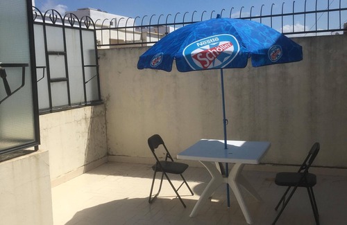 Bni Makada Apartment | Jolie Apartment sur les Toits de Tangier a partir de 2 persones