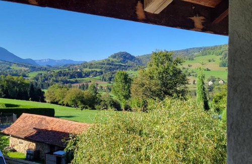 Les Echelles House | Jolie chambre en Chartreuse