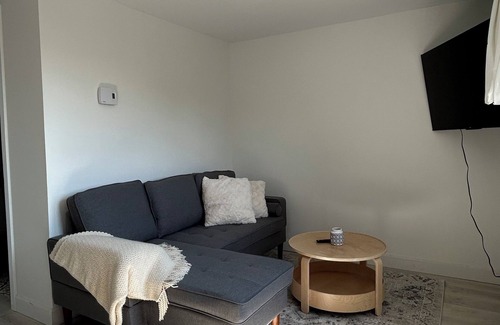 Hull Apartment | Jolie et Spacieux Appartement 2 Chambres Fraîchement Rénové et Bien Situé à Hull