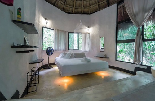 Leona Vicario Cabin | Jolie Jungle Eco Hotel