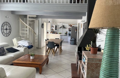 Perols House | Jolie Maison Avec Piscine et Hamam Proche des Plages