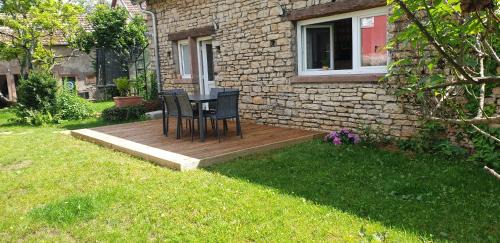 Hericourt Villa | Jolie maison de centre-ville: Le Tournesac