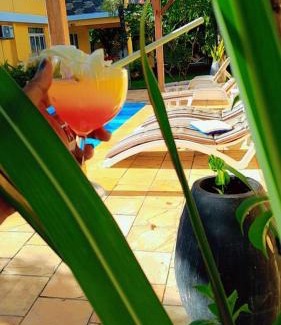 Pointe Aux Piments Villa | Jolie Villa Santa avec piscine