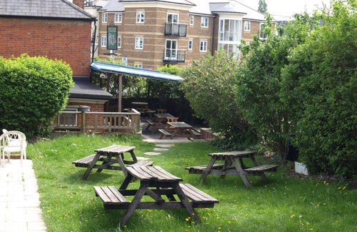 Bishop's Stortford Hotel | Jolly Brewers Free House Inn