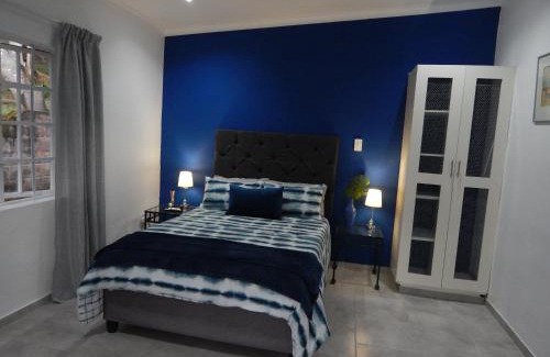 Port Edward Bed & Breakfast | Jolly Roger Adventures BnB