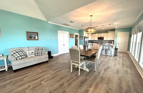 Grand Isle House | Jolly Rogers - Coastal Realty Group