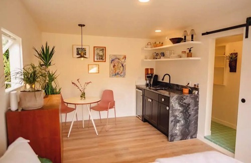 Del Aire House | Jones Surf Shack South Bay