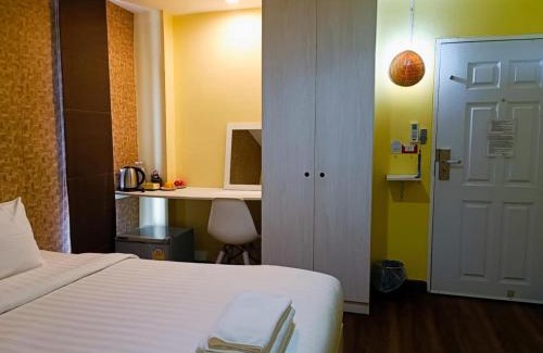 Uttaradit Bed & Breakfast | ๋Jongluxpakdee โรงแรมจงรักษ์พักดี