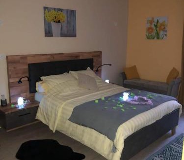 Vrecourt Bed & Breakfast | Jonquille Chic La Piccola Venezia