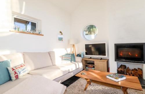 Trewarmett House | Jonwyns