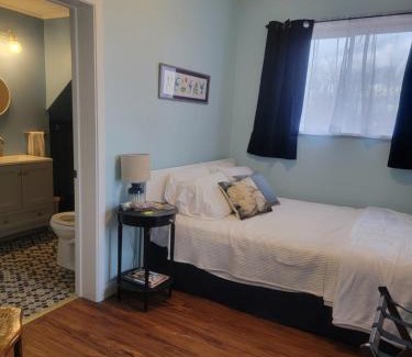 Titusville Bed & Breakfast | Josephine's Bed & Breakfast