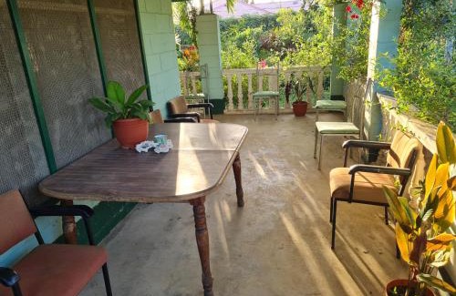 Nuku'alofa House | Josh Holiday Home