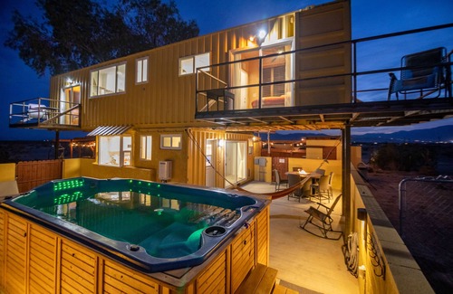Wonder Valley Apartment | Joshua Tree Desert Dream Shipping Container Suite