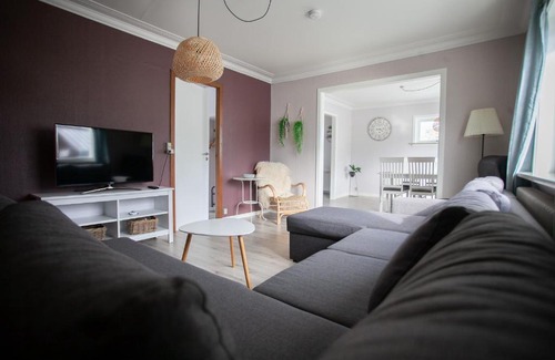Midvagur Apartment | Jotunheim / Aparthotel / Family Friendly