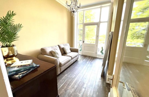 Ambleside Apartment | Journeys End