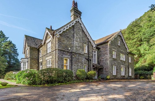 Ambleside Apartment | Journeys End