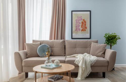 Sinaia Apartment | Joy Garden Apartment