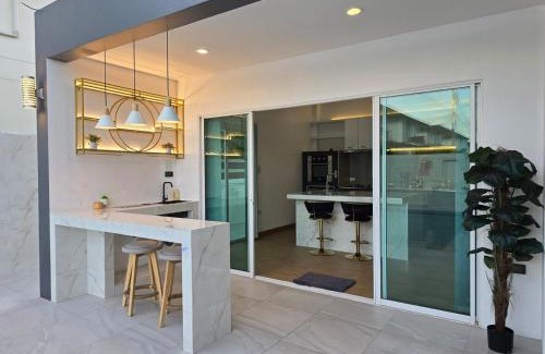 Chatuchak Villa | Joy Homes Design Pool Villa