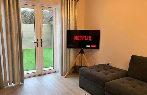 Emersons Green Villa | Joy House