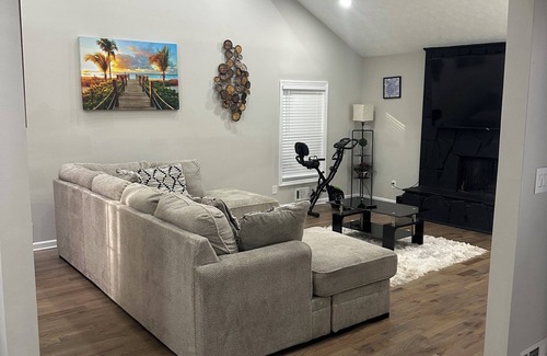 Church Street House | Joyful Valley by Amaris Corporate Rentals in Atlanta.