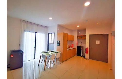 Kuching House | JR Homestay 36@Princeton Suite Kuching Airport