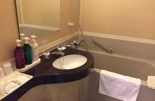 Narita Hotel | JR Narita station triple Free WiFi Bus to Nar/Narita City Chiba