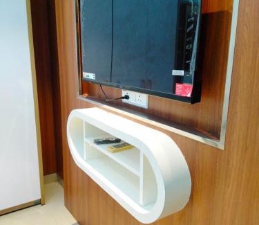 Chinar Park Apartment | JRF Hotel