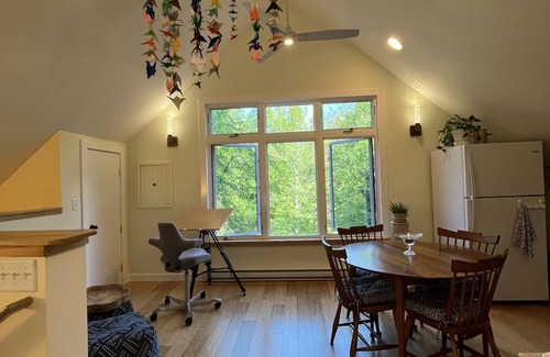 Laurel Park Apartment | Jubilee Carriage House