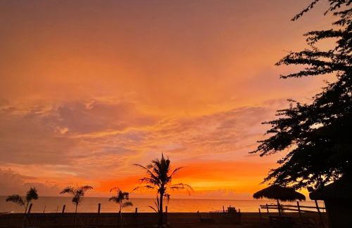 Santa Lucia House | Judah-Ian Beachfront Relaxing Beachfront house with kiddie pool